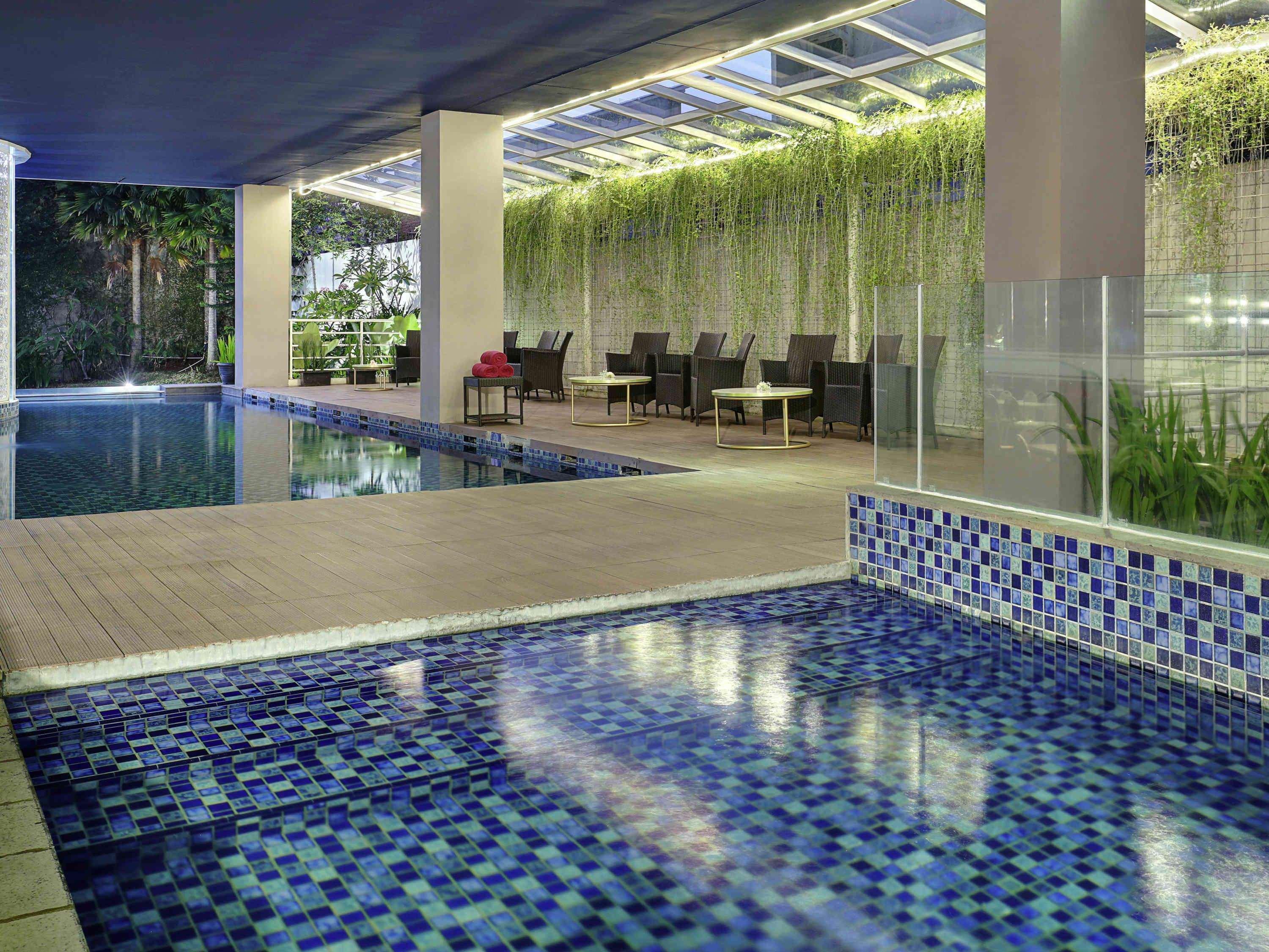 Mercure Bandung Nexa Supratman Exterior photo